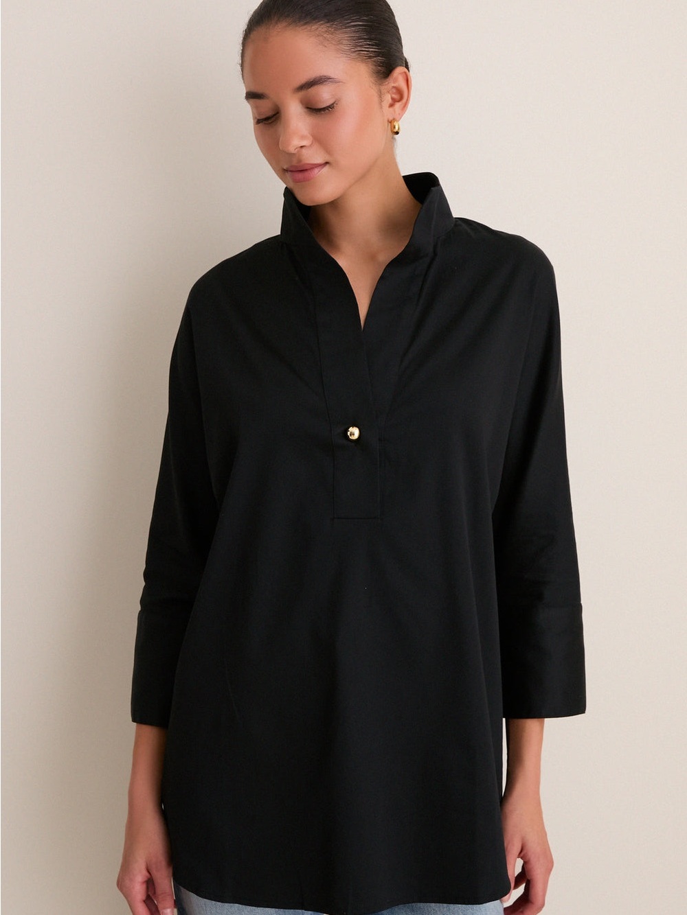 Tuckernuck Black Split-Neck Tunic with Gold Button XXL